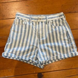 American eagle size US 0 light weight